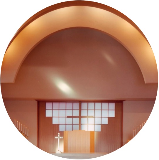 丸囲み礼拝堂正面